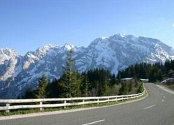 Blick von der Roßfeldpanoramastrae Richtung Hoher Göll